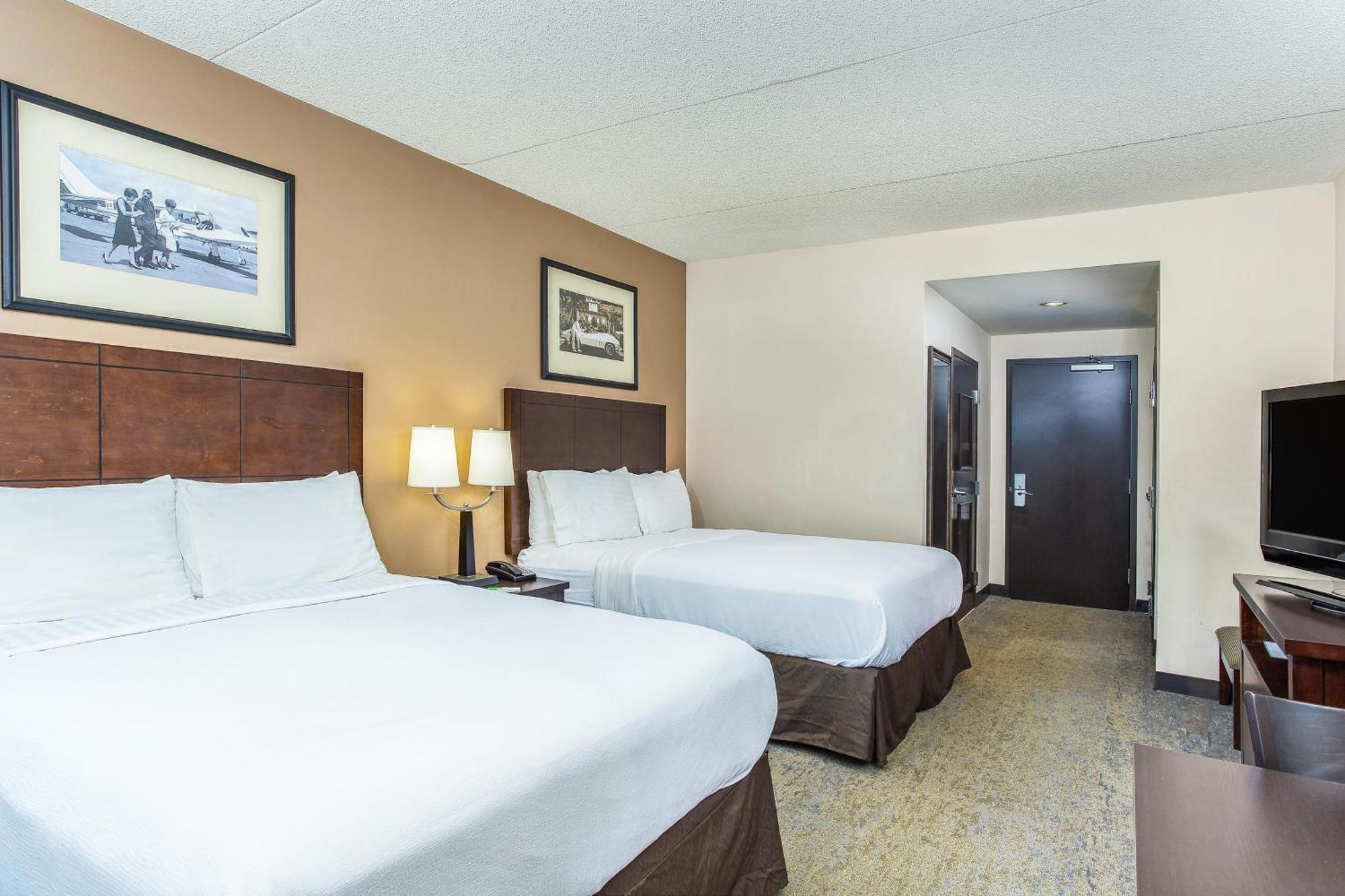 Holiday Inn Louisville Airport - Fair/Expo By Ihg Exterior photo